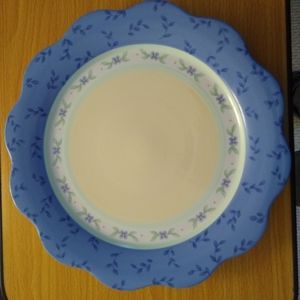 Pfaltzgraff Summer Breeze 14' Chop Platter